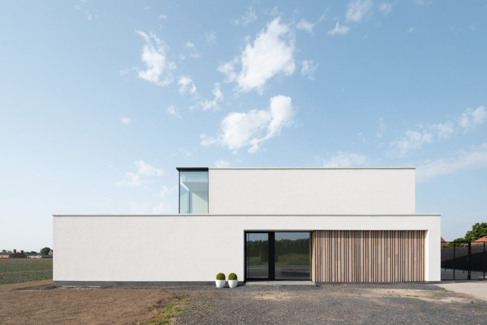 Alurama Meulebeke 01 | Strakke nieuwbouw woning