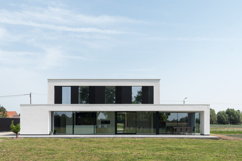 Alurama Meulebeke 07 | Strakke nieuwbouw woning