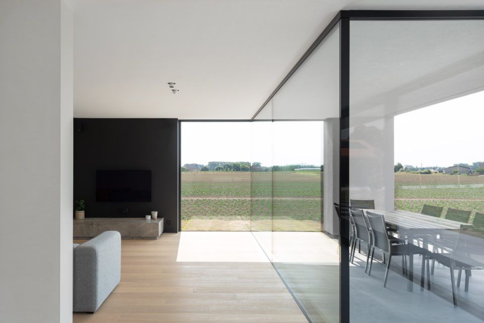 Alurama Meulebeke 13 | Strakke nieuwbouw woning