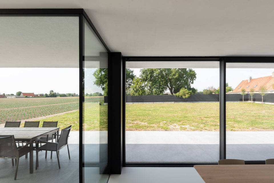 Alurama Meulebeke 17 | Strakke nieuwbouw woning